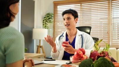 Could Registered Dietitian Guidance Improve Cholesterol-Focused Meal Planning?